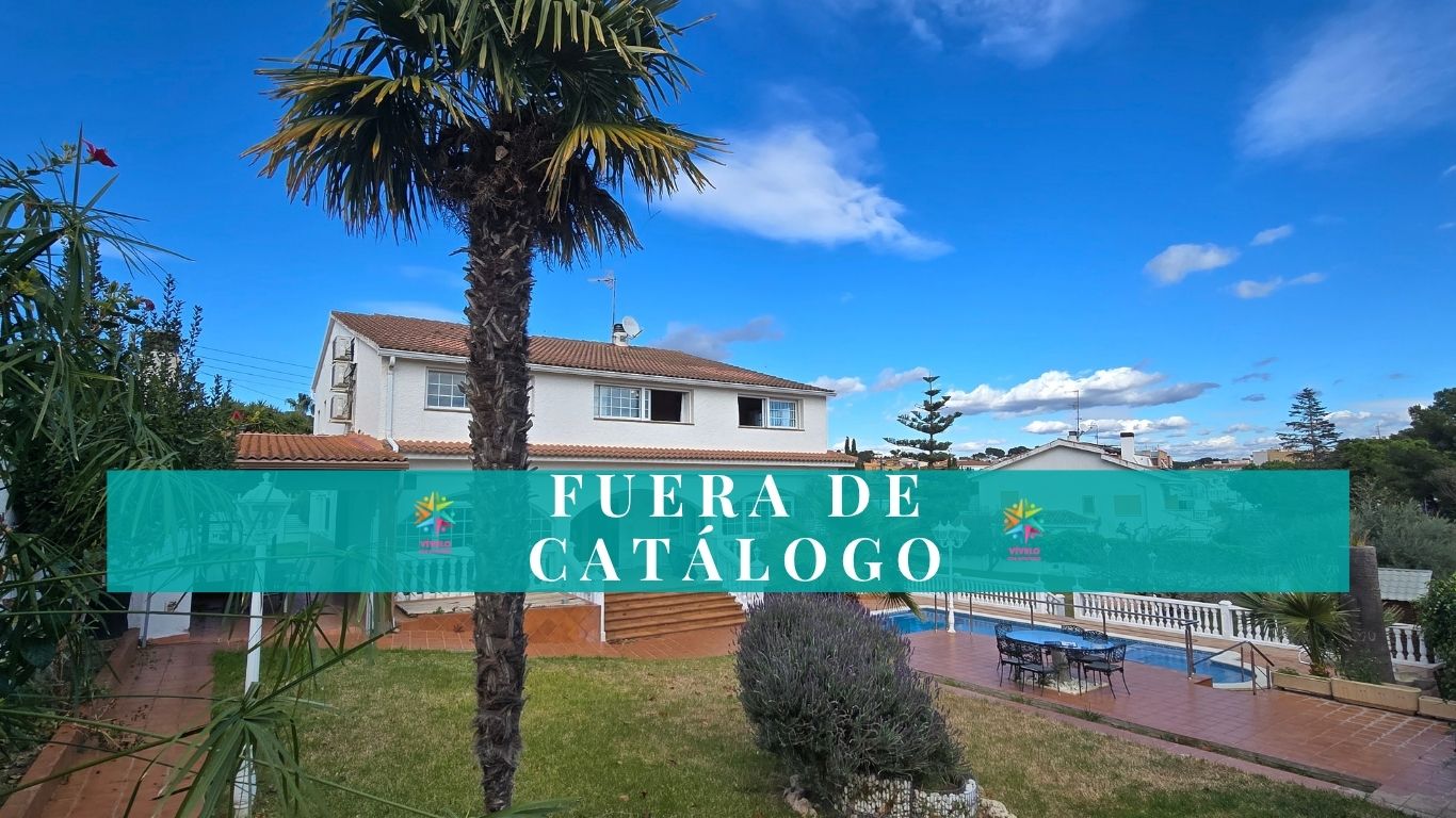 Villa de lujo en Cunit. Vívelo Con Nosotros Real Estate